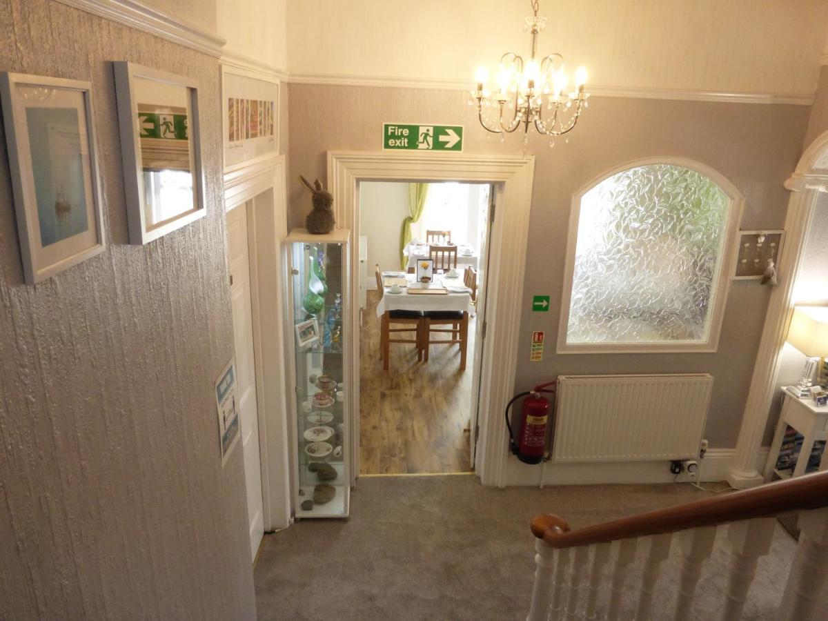 Bed and Breakfast Blenheim House à Torquay Extérieur photo