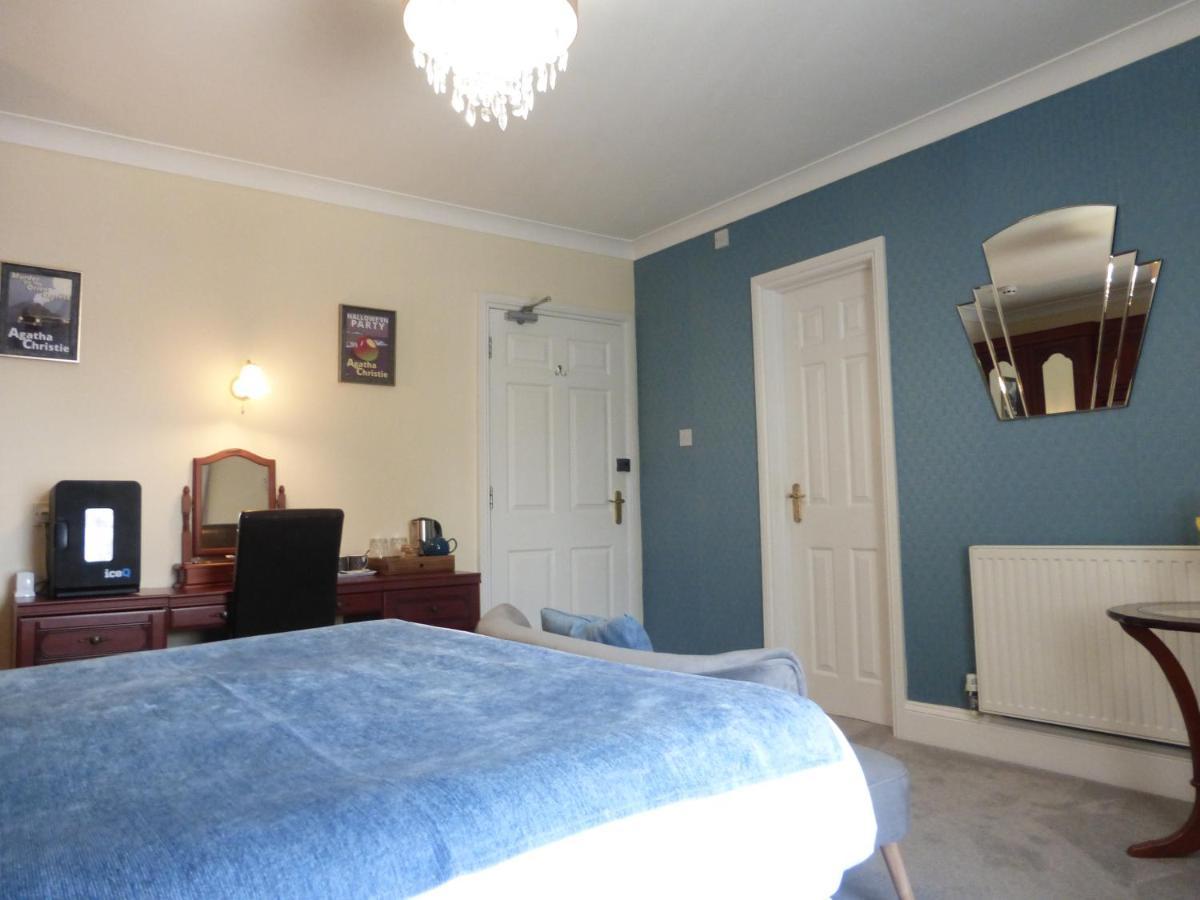 Bed and Breakfast Blenheim House à Torquay Extérieur photo